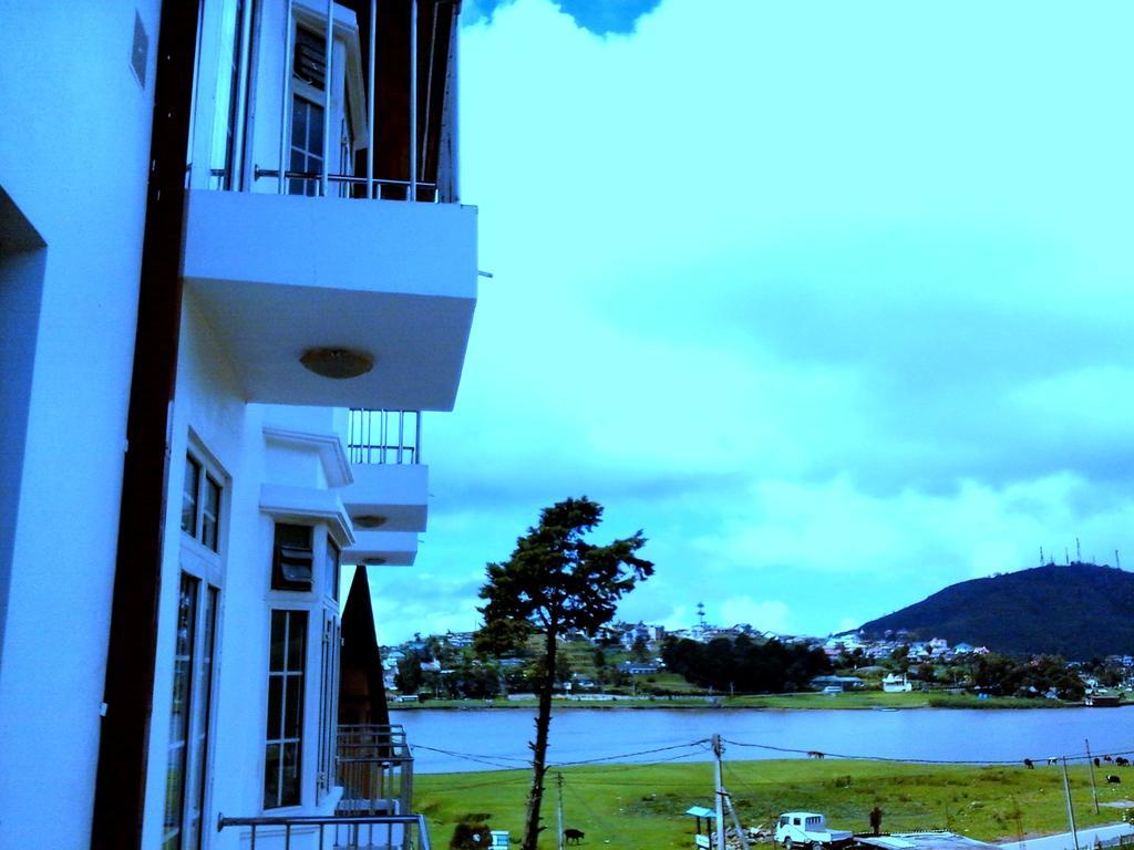 Royal Hills Nuwara Eliya Hotel Bagian luar foto