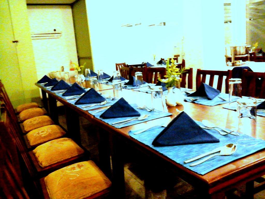 Royal Hills Nuwara Eliya Hotel Bagian luar foto