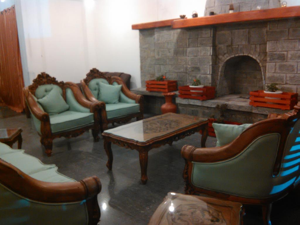 Royal Hills Nuwara Eliya Hotel Bagian luar foto