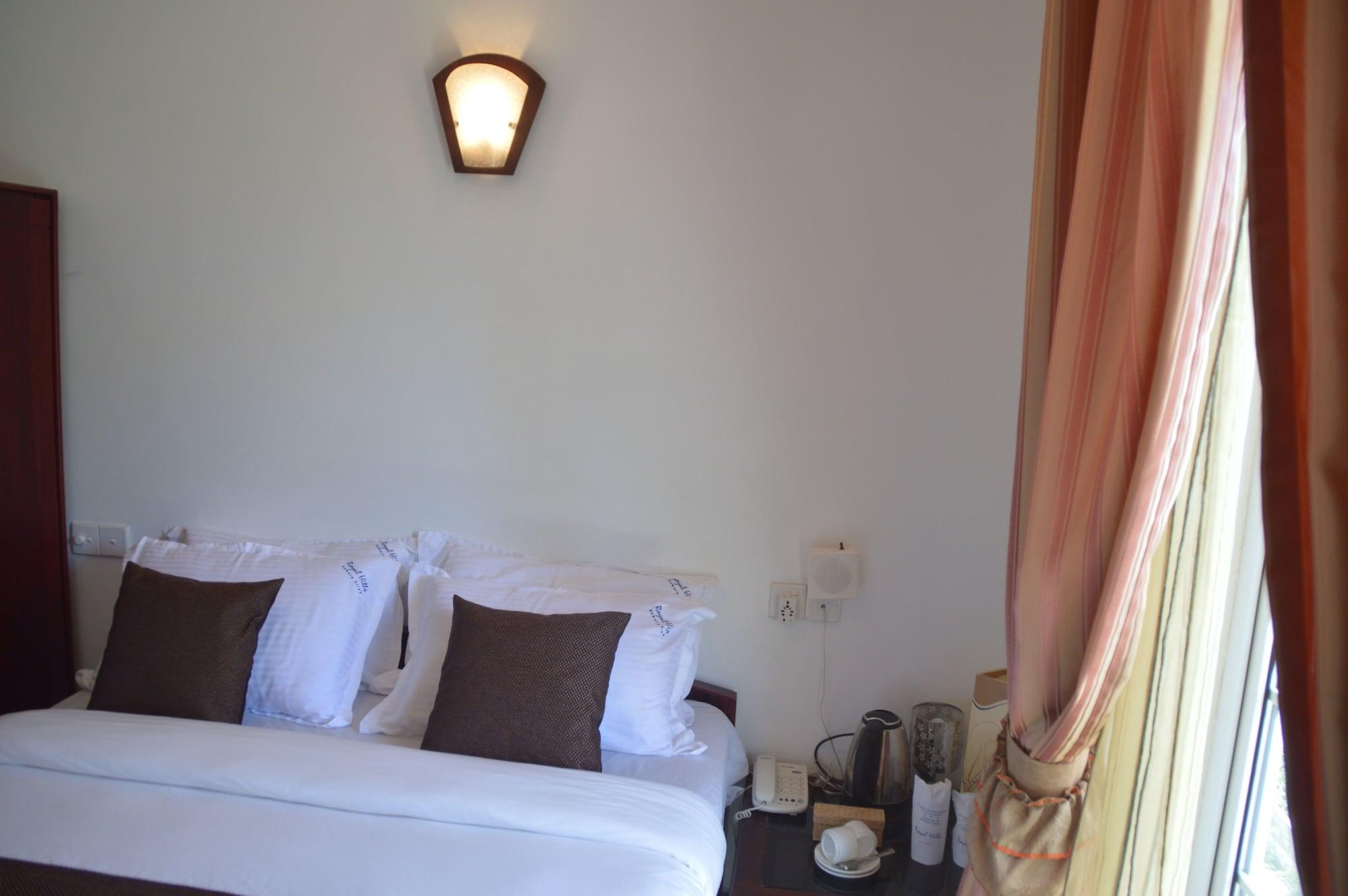 Royal Hills Nuwara Eliya Hotel Bagian luar foto