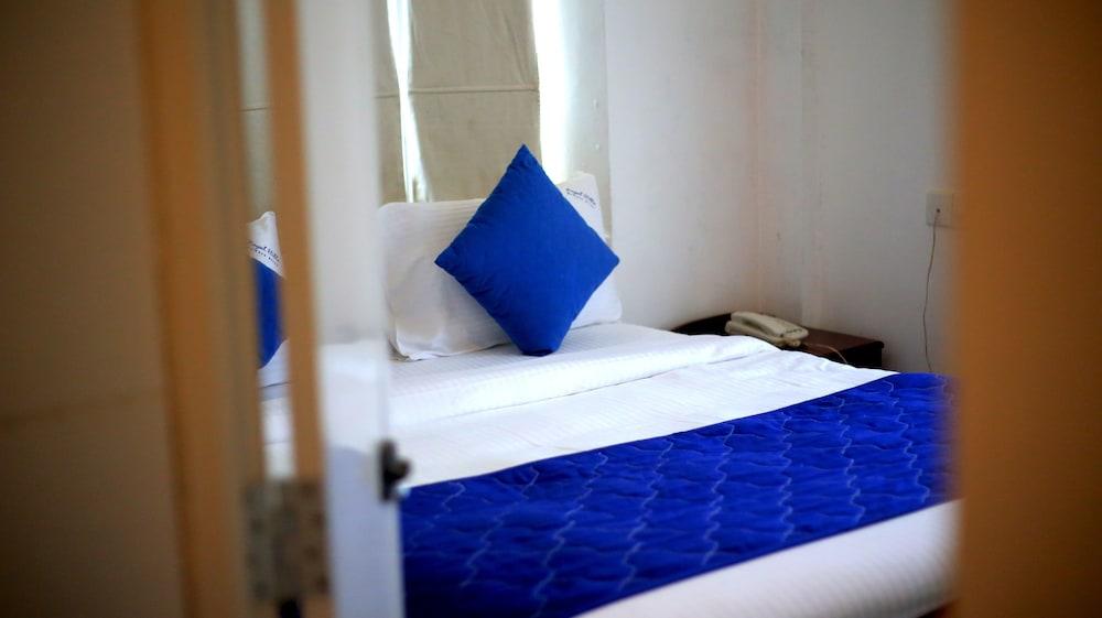 Royal Hills Nuwara Eliya Hotel Bagian luar foto