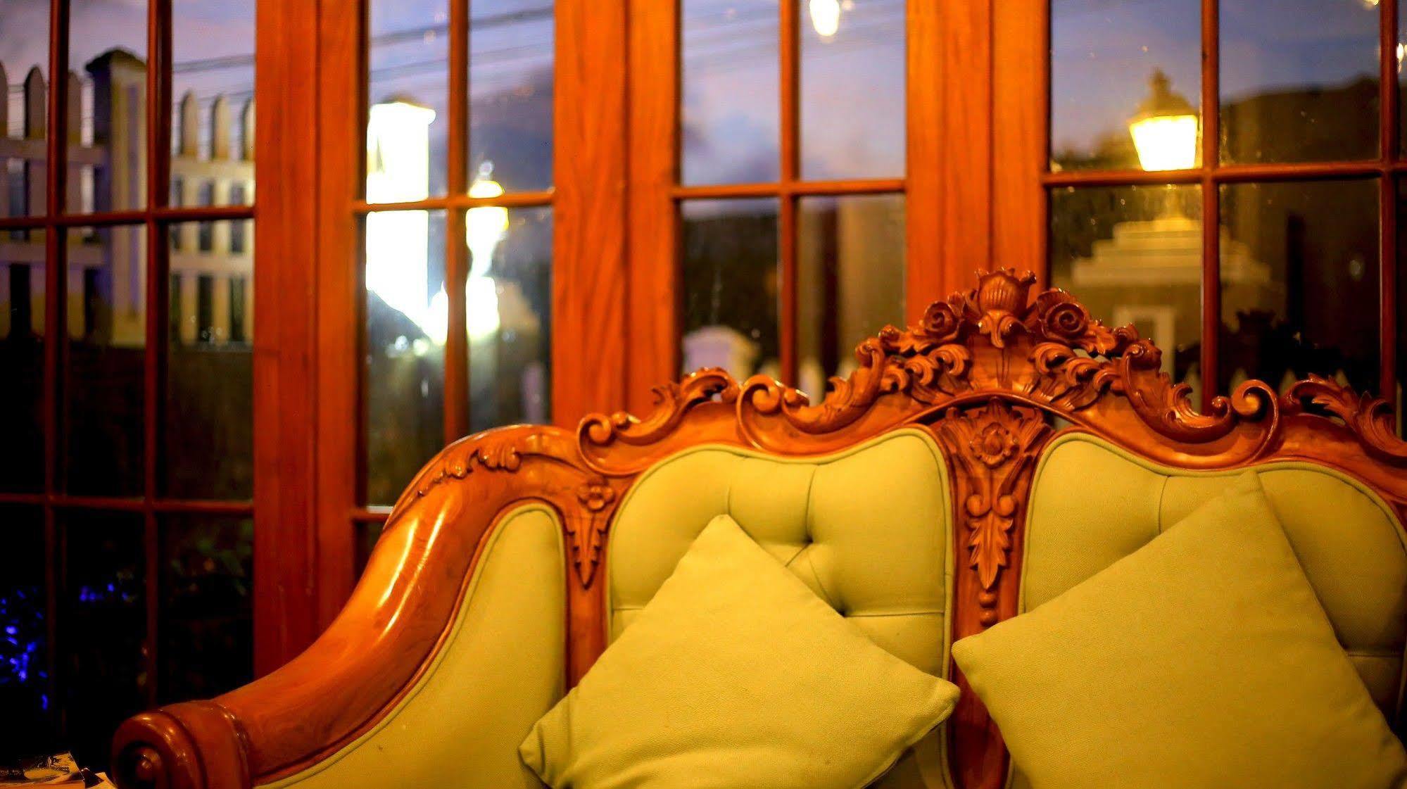 Royal Hills Nuwara Eliya Hotel Bagian luar foto