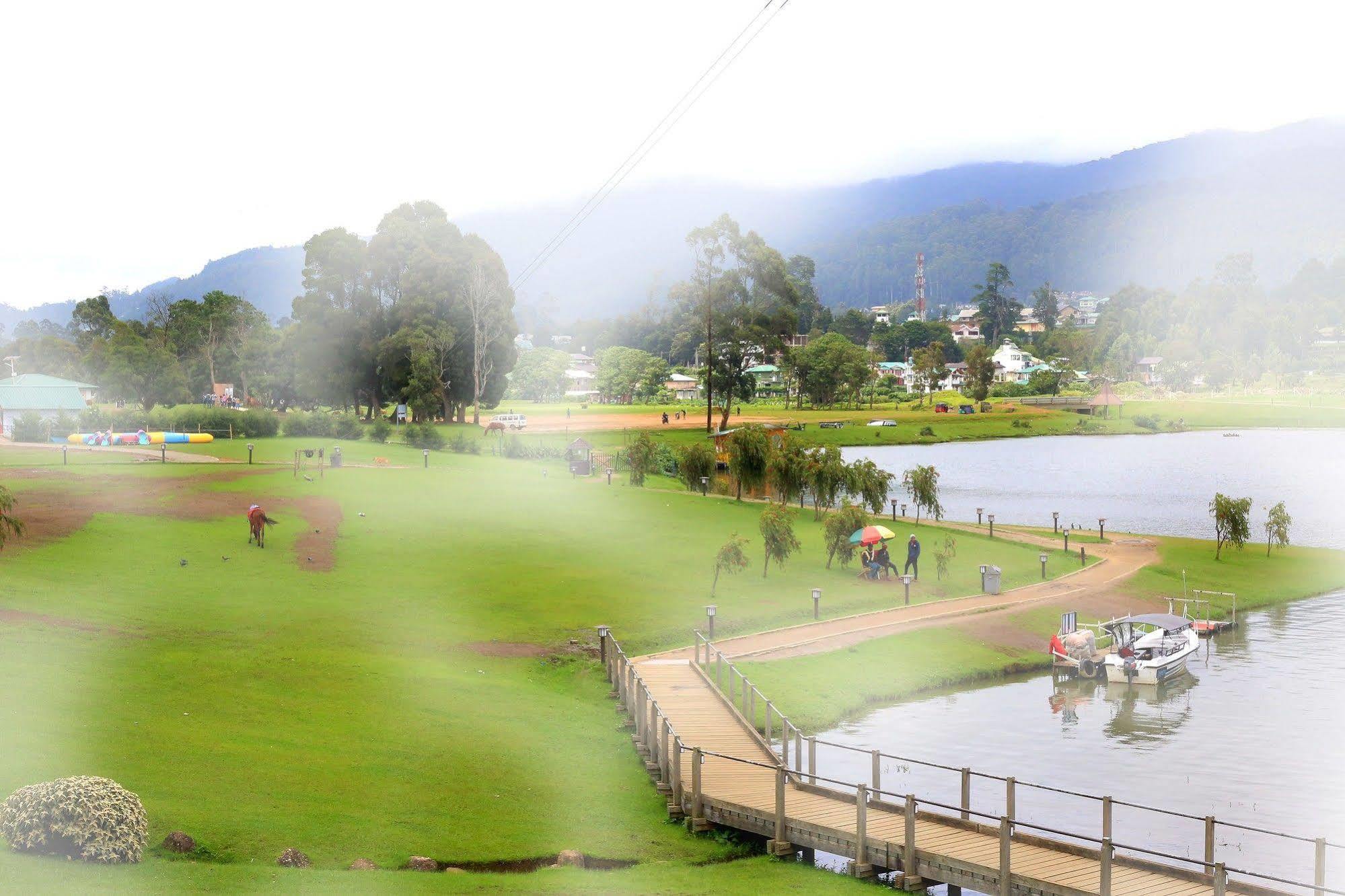 Royal Hills Nuwara Eliya Hotel Bagian luar foto